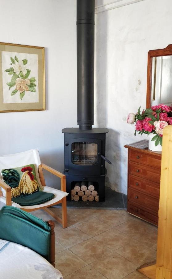 Les Glycines Bed & Breakfast Еме Екстер'єр фото